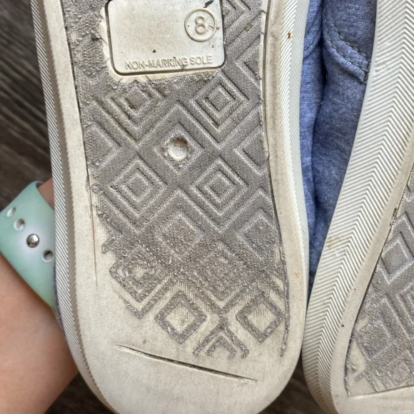 Gray and white flat sneakers shoes - Picture 16 of 17